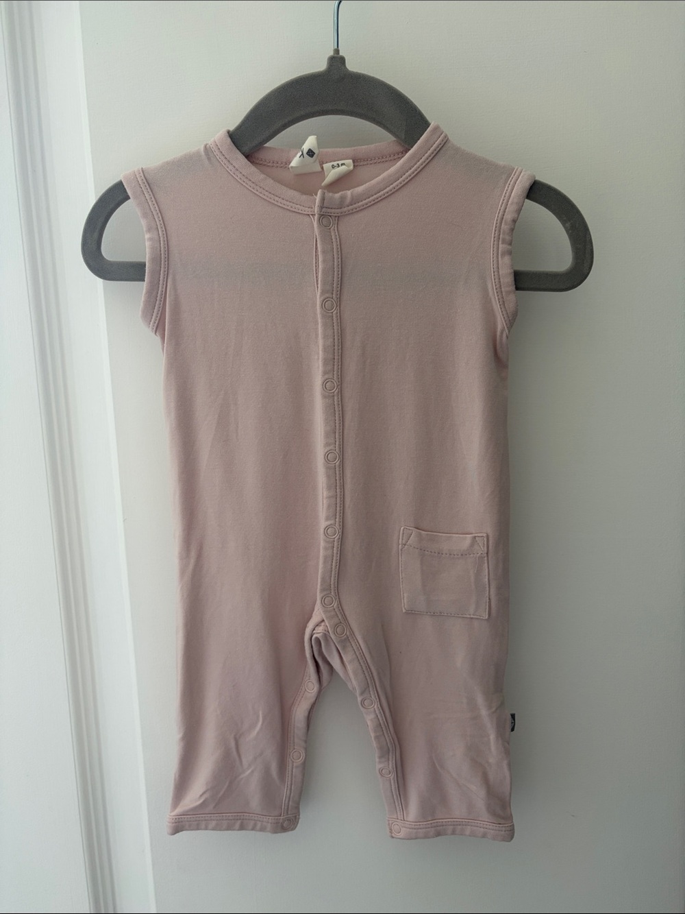 Kyte BABY Mauve Pink Sleeveless Snap-Front One-Piece
